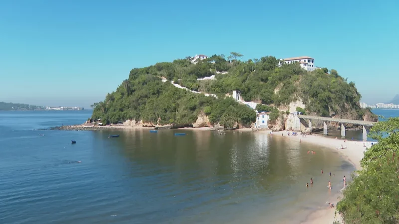 Ilha tombada no Rio é reaberta ao público