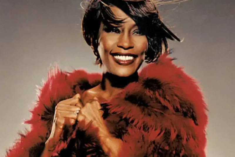 Hit de Whitney Houston é eleito como melhor música pop do mundo