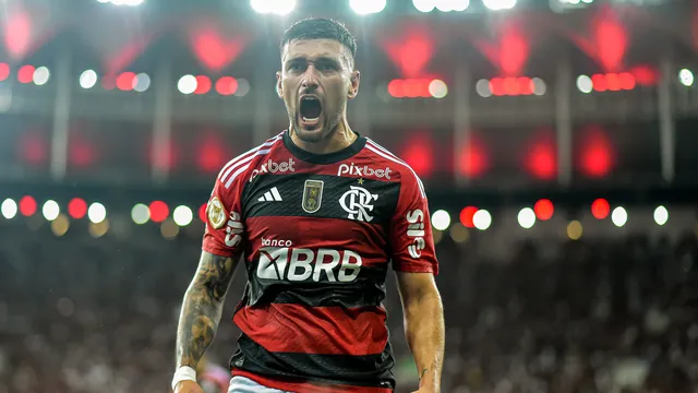 Flamengo vence o Bragantino e volta a sonhar com o título