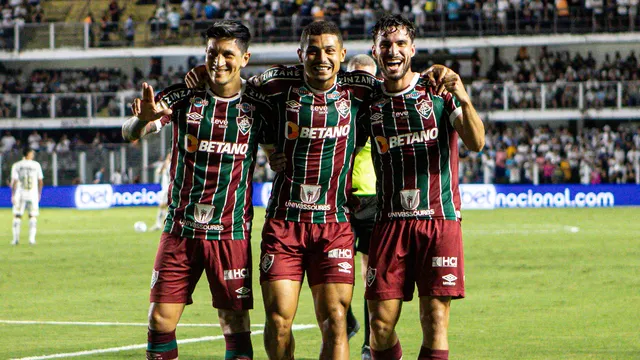 Fluminense faz 3 no Santos na Vila Belmiro