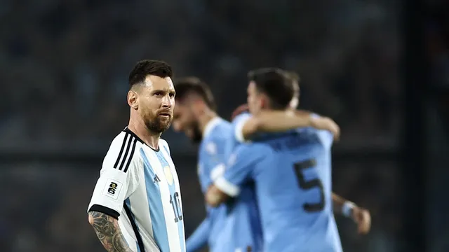 Argentina perde em casa para o Uruguai por 2 a 0
