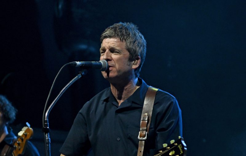 Novo álbumde Noel Gallagher, contará com música nunca lançada pelo Oasis