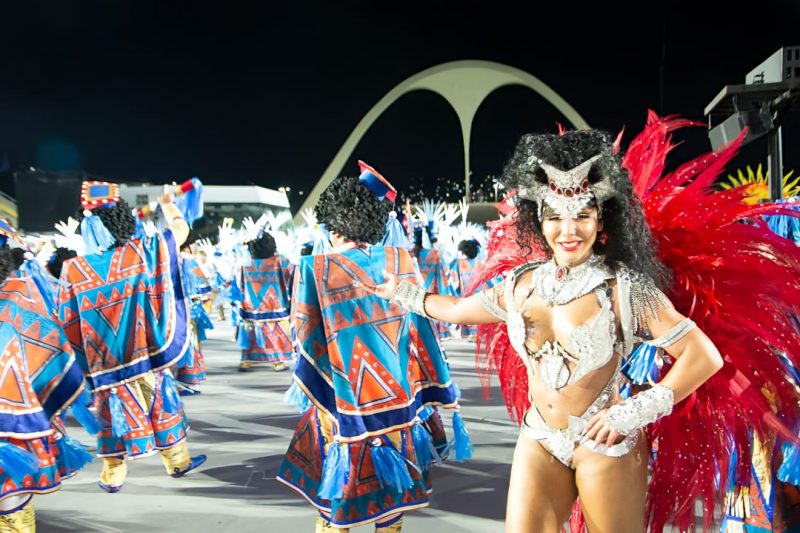 Amanda Fernandes define carnaval 2024 como inesquecível