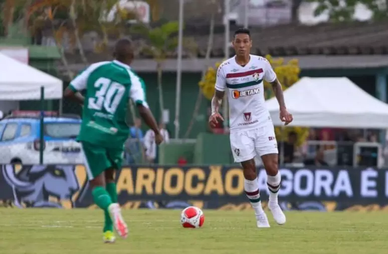Fluminense marca passo e só empata com o Boavista pelo Carioca