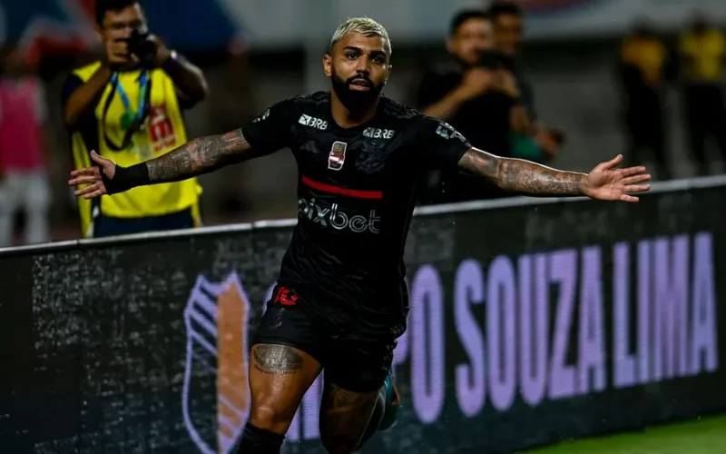 Flamengo vence o Sampaio Corrêa com gols de Gabigol e Bruno Henrique