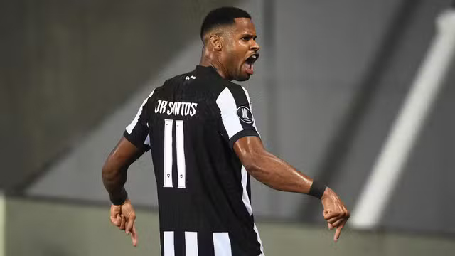 Botafogo vence a primeira do confronto contra o RBB na Libertadores