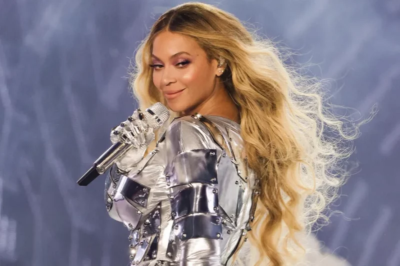 Beyoncé segue no topo da parada americana de singles com “TEXAS HOLD ‘EM”