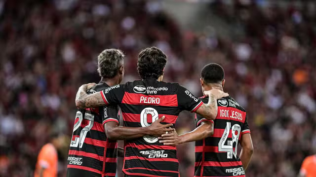 Flamengo goleia o nova Iguaçu e põe uma mão na taça do Carioca 2024