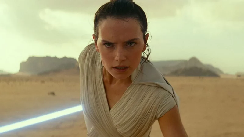Daisy Ridley comenta retorno a Rey em Star Wars: “estou empolgada”