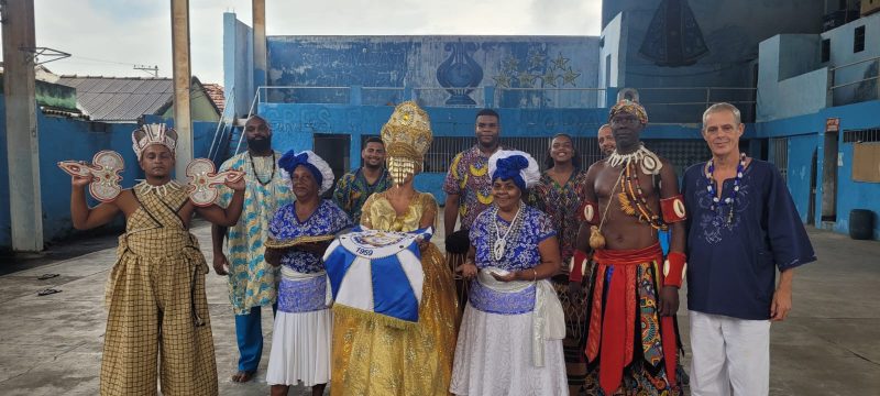 Em Cima da Hora divulga o seu enredo para o Carnaval 2025