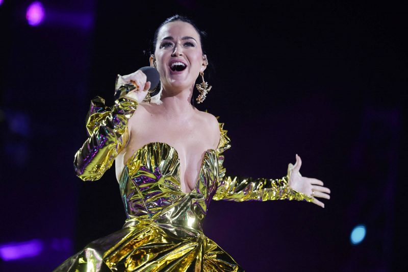 Katy Perry volta a falar sobre saída do American Idol