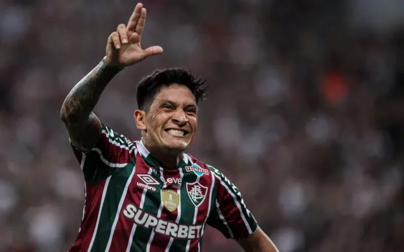 Fluminense vence o Colo-Colo e lidera seu grupo na Libertadores