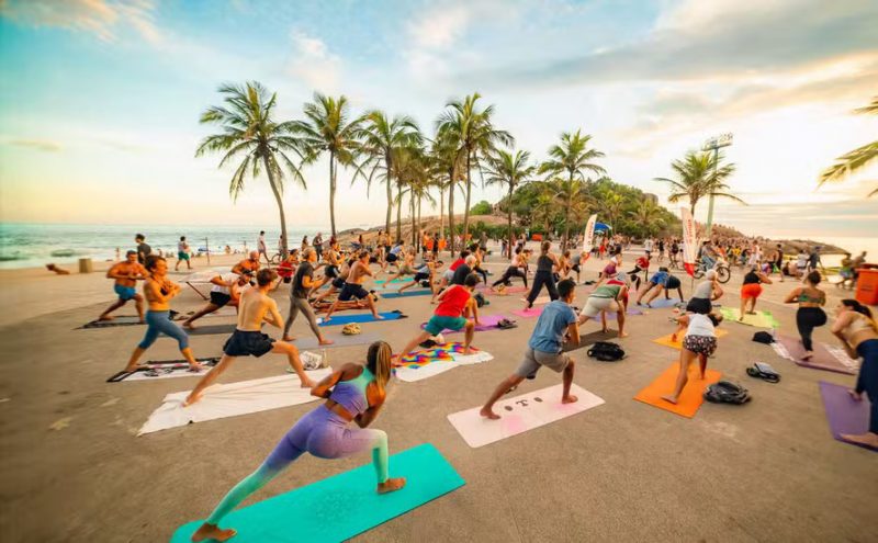 Aulas gratuitas de Hit e Yoga no RJ com a Puravida