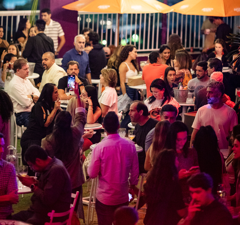 Festival “Outubro Rosé” desembarca no Leblon Rooftop com uma experiência imperdível para os amantes de vinho nos próximos finais de semana