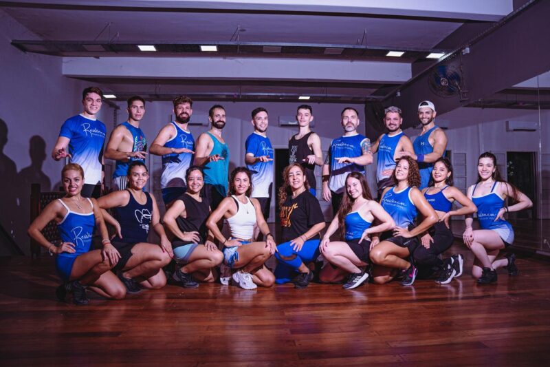 Tradição Apresenta Elenco Show Internacional Para Desfile de 2025