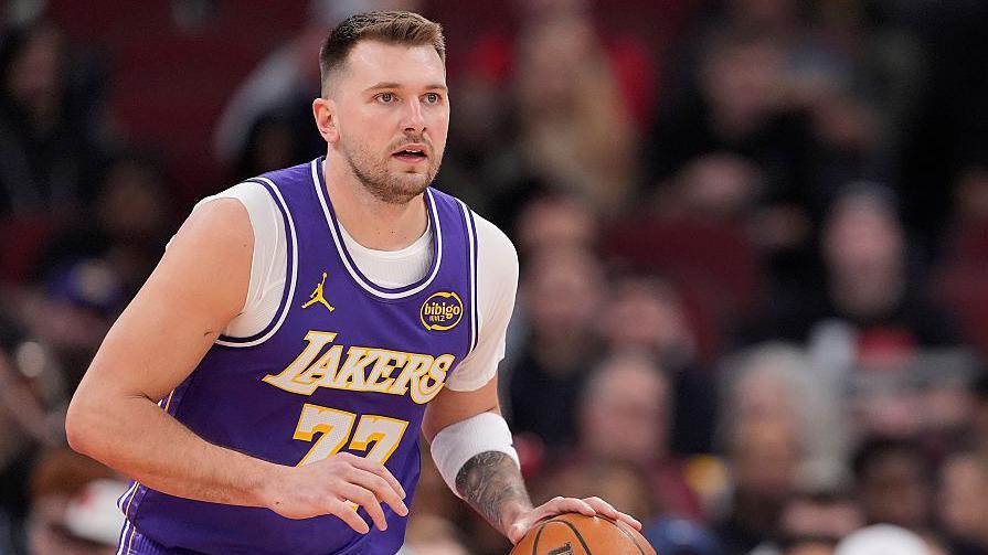 Luka Doncic, dos Lakers, é dúvida para o jogo fora de casa contra os Wizards