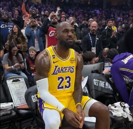 Cavs vence os Lakers em possível último jogo de LeBron James em Cleveland