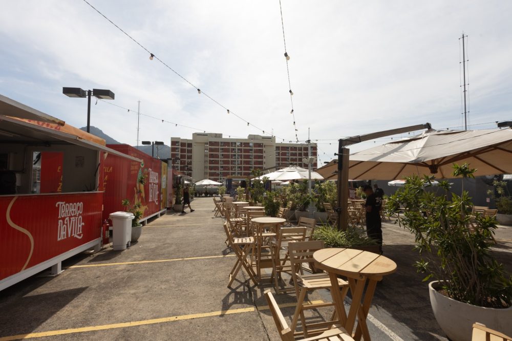 Terraço da Vila, novo espaço no Shopping Boulevard, recebe integrantes da Mangueira