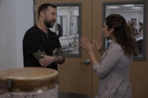 Fortes emoções tomam conta da reta final de ‘The Pitt’ na HBO Max