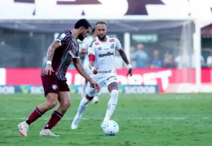 Fluminense aplica virada no Santos na Vila Belmiro