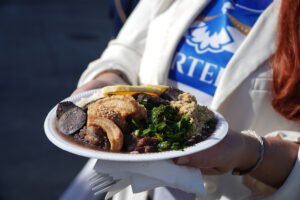 Portela celebra 103 anos com feijoada e apresentação oficial da equipe do Carnaval 2027