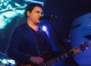 Show de Frejat marca lançamento do primeiro branded residence náutico do Brasil