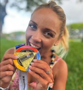 Atleta brasileira morre durante etapa de natação do Ironman, nos Estados Unidos