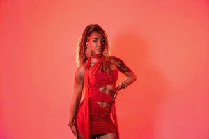 Ex-Rainha do Carnaval, Mari Mola é a nova musa da União de Maricá
