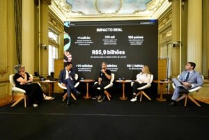 Gabriel David defende melhorias na Sapucaí em revitalização na Praça Onze
