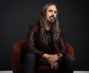 Bear McCreary anuncia novo álbum e turnê pela Costa Oeste dos EUA em 2026