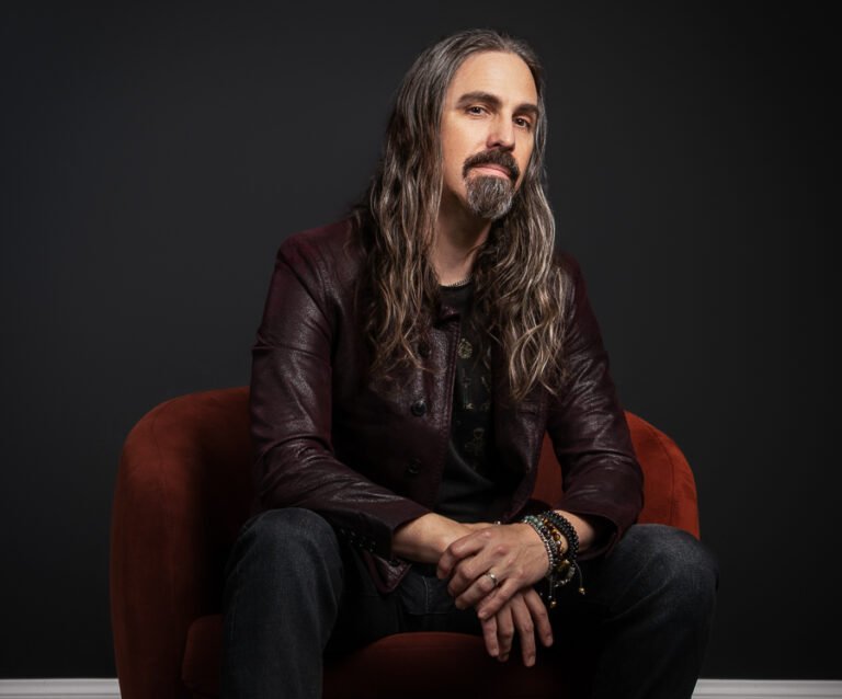 Bear McCreary anuncia novo álbum e turnê pela Costa Oeste dos EUA em 2026