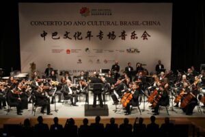 Concerto do Ano Cultural Brasil-China lota Teatro Poupex, em Brasília