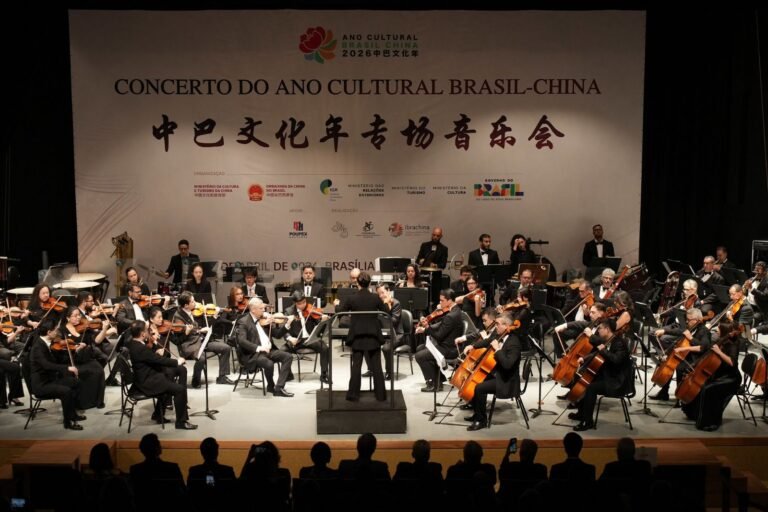 Concerto do Ano Cultural Brasil-China lota Teatro Poupex, em Brasília