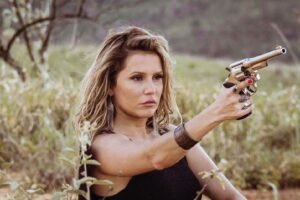 Deborah Secco não quer mais fazer novela