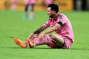 Messi sofre lesão e pode não jogar a Copa do Mundo 2026