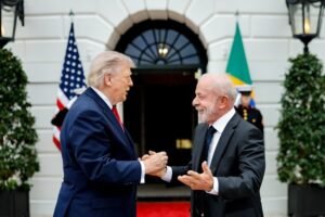 Lula consegue trégua de um mês do tarifaço de Trump no Brasil