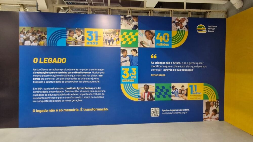 Homenagem à Ayrton Senna em Interlagos mobiliza público