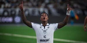 Remo aplica virada no Botafogo em pleno Nilton Santos