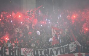 Saiba qual está sendo a atitude da Conmebol, após caos em jogo do Flamengo pela Libertadores