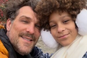 Igor Rickli volta a atuar na Globo e estará ao lado do filho