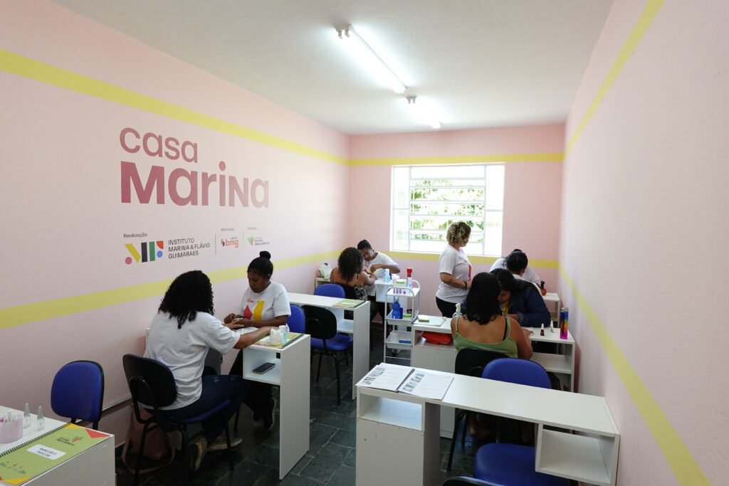 Casa Marina abre inscrições para cursos profissionalizantes gratuitos para mulheres em Ribeirão das Neves