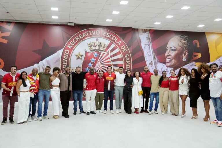 União de Maricá festeja reforma do barracão na Cidade do Samba