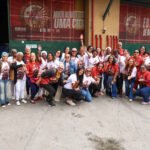 Baianas e velha guarda visitam o barracão da União de Maricá