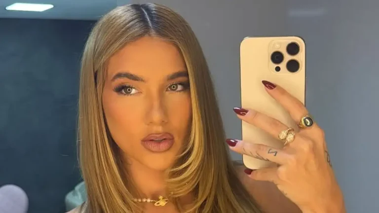 Novo amor? Virginia mostra buquê de flores que ganhou de admirador