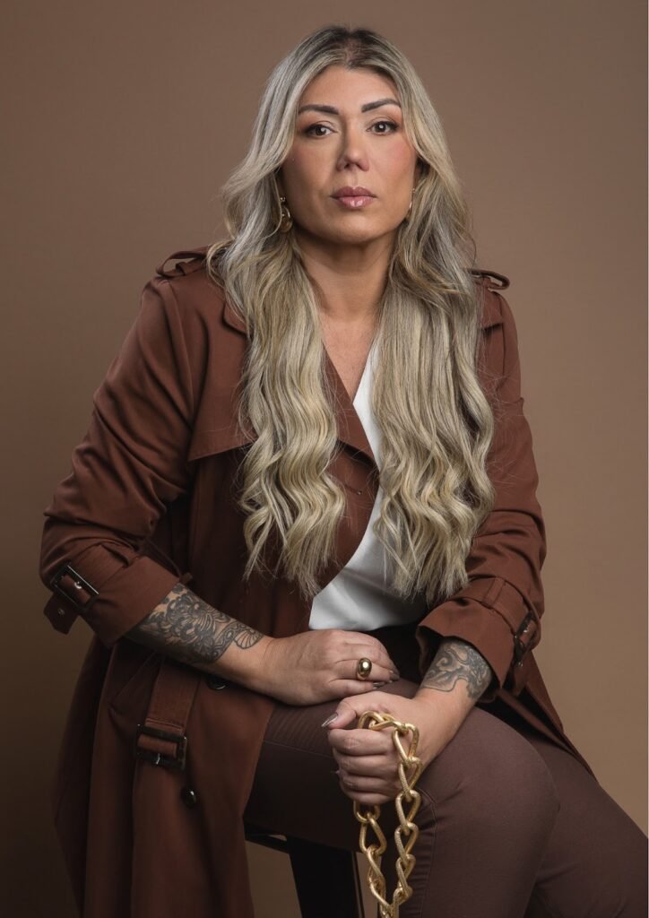 Musa da Estácio, Cláudia Rodrigues, prepara treinamento emocional para mulheres