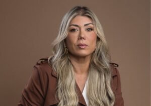 Musa da Estácio, Cláudia Rodrigues, prepara treinamento emocional para mulheres
