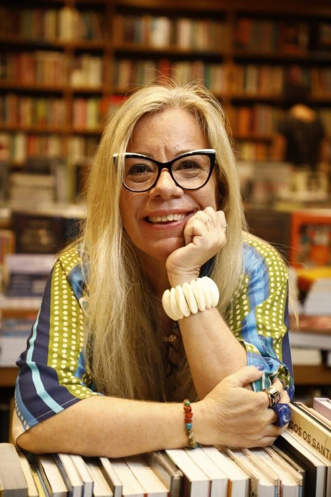 Georgia Annes participa da FLIP 2026 em debates e autografa novo livro