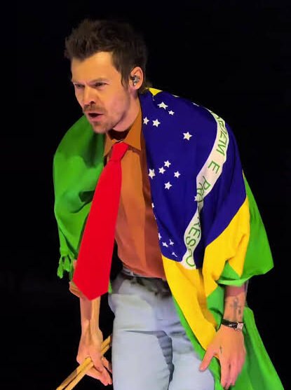 O incrível show de estreia da nova turnê de Harry Styles em São Paulo